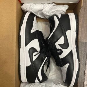 Nike Dunk Low “Black White”